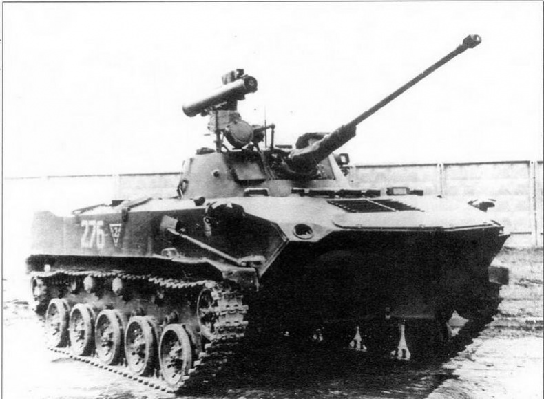 Иллюстрация к книге — Боевые машины десанта [i_096.jpg]