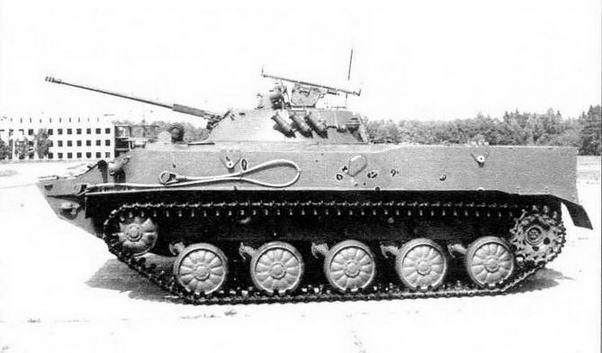 Иллюстрация к книге — Боевые машины десанта [i_109.jpg]