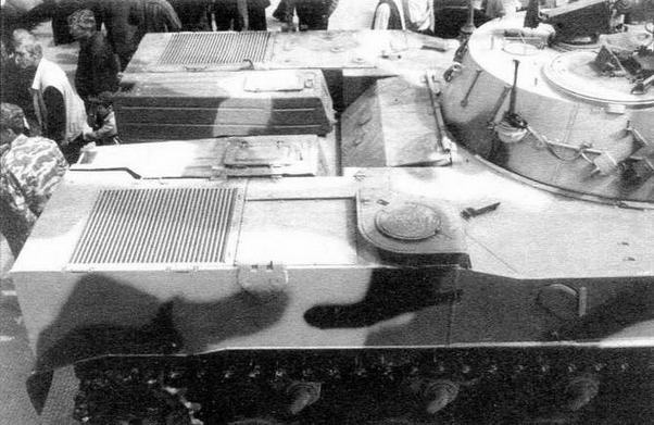 Иллюстрация к книге — Боевые машины десанта [i_115.jpg]