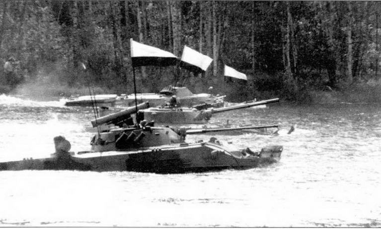 Иллюстрация к книге — Боевые машины десанта [i_124.jpg]