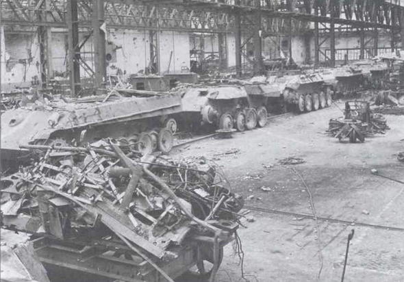 Иллюстрация к книге — «Черная кошка» Панцерваффе [img_111.jpg]