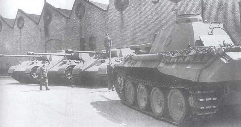 Иллюстрация к книге — «Черная кошка» Панцерваффе [img_8.jpg]