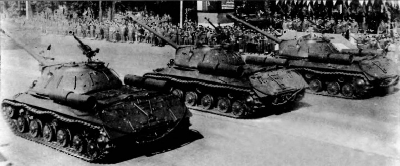 Иллюстрация к книге — Бронетанковая техника Красной Армии, 1939–1945 [img_126.jpg]