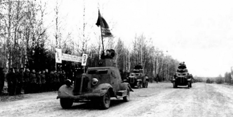 Иллюстрация к книге — Бронетанковая техника Красной Армии, 1939–1945 [img_171.jpg]