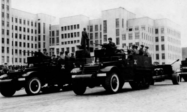 Иллюстрация к книге — Бронетанковая техника Красной Армии, 1939–1945 [img_197.jpg]