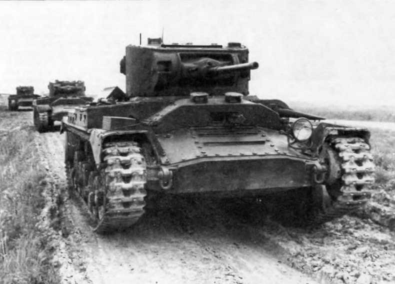 Иллюстрация к книге — Бронетанковая техника Красной Армии, 1939–1945 [img_67.jpg]