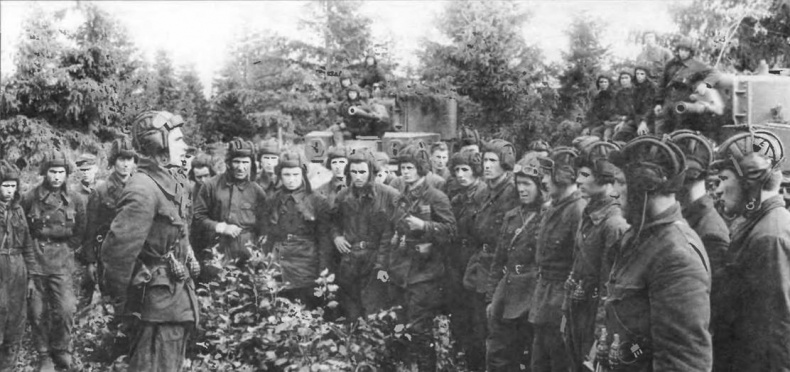 Иллюстрация к книге — Бронетанковая техника Красной Армии, 1939–1945 [img_80.jpg]