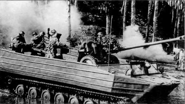 Иллюстрация к книге — Плавающий танк ПТ-76 [img_2.jpg]