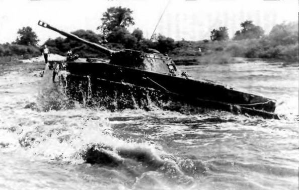 Иллюстрация к книге — Плавающий танк ПТ-76 [img_55.jpg]