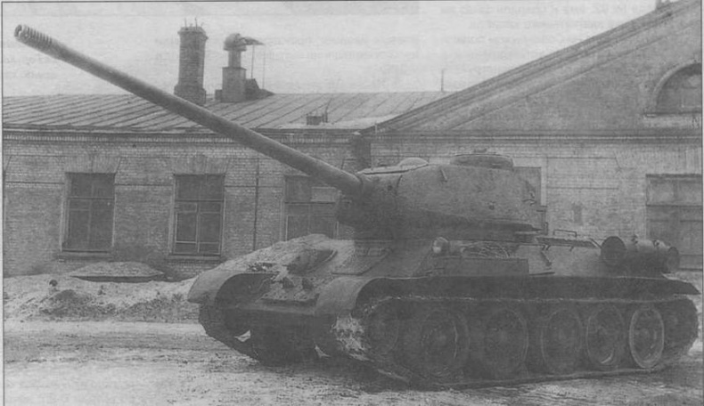 Иллюстрация к книге — Т-34 История танка [img_102.jpg]