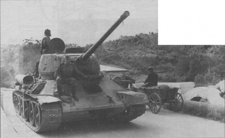 Иллюстрация к книге — Т-34 История танка [img_145.jpg]