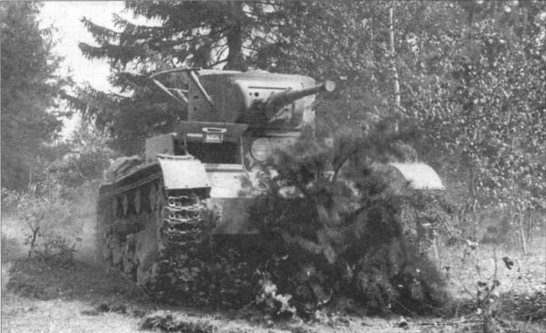 Иллюстрация к книге — Легкий танк Т-26 [img_92.jpg]