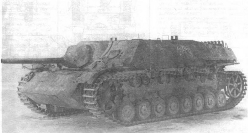 Иллюстрация к книге — Бронетанковая техника третьего рейха [img_103.jpg]