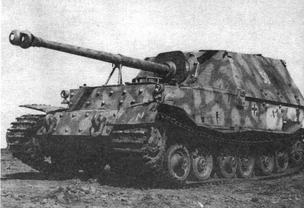 Иллюстрация к книге — Бронетанковая техника третьего рейха [img_126.jpg]