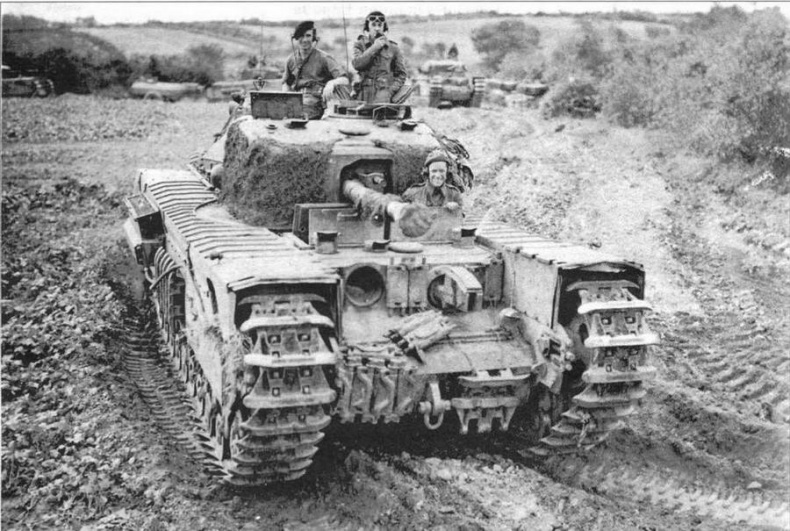 Иллюстрация к книге — Пехотный танк «Черчилль» [img_45.jpg]