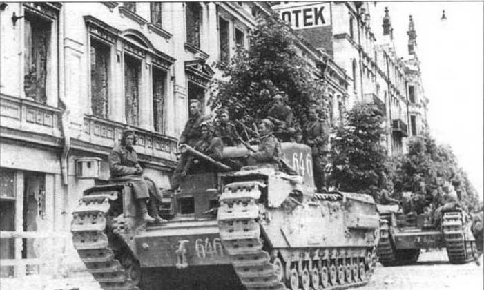 Иллюстрация к книге — Пехотный танк «Черчилль» [img_58.jpg]