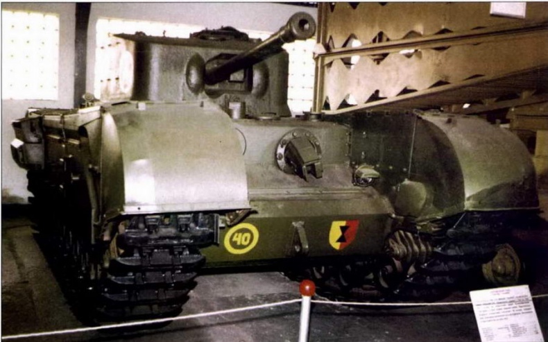 Иллюстрация к книге — Пехотный танк «Черчилль» [img_64.jpg]