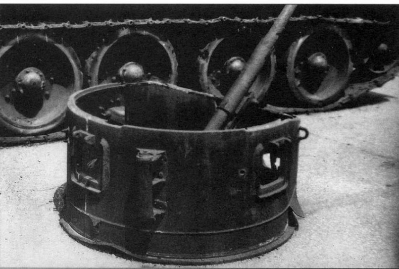 Иллюстрация к книге — Легкий танк «Стюарт» [img_50.jpg]