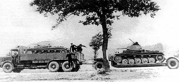 Иллюстрация к книге — Лёгкий танк Panzer II [i_018.jpg]