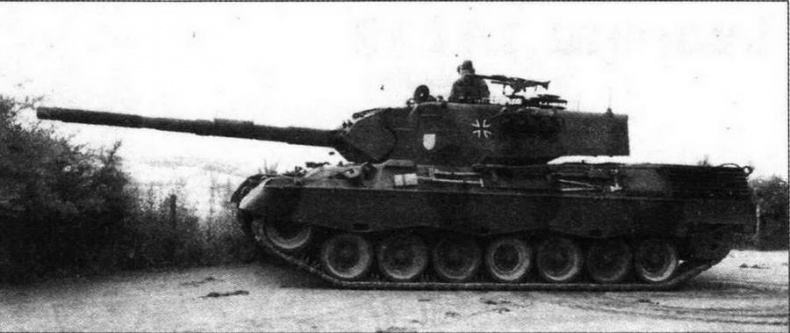 Иллюстрация к книге — Средние и основные танки зарубежных стран, 1945–2000. Часть 1 [img_22.jpg]