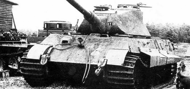 Иллюстрация к книге — Тяжелый танк «Королевский тигр» [img_28.jpg]