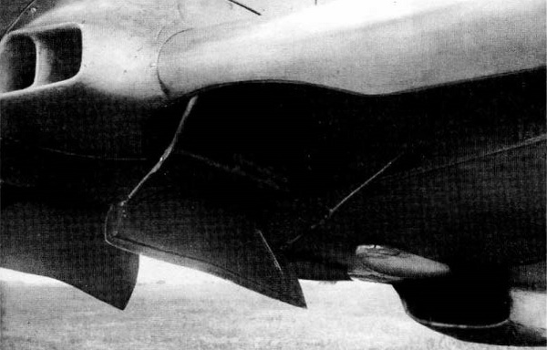 Иллюстрация к книге — Як-3. Истребитель «Победа» [i_007.jpg]