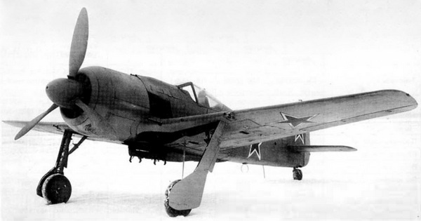 Иллюстрация к книге — Як-3. Истребитель «Победа» [i_059.jpg]