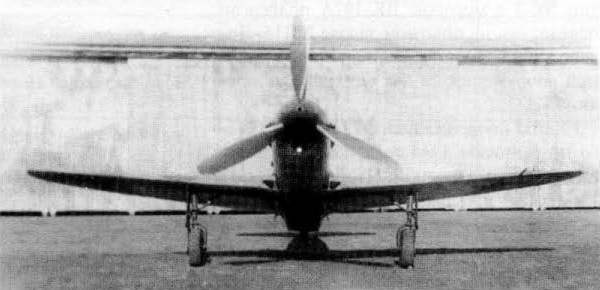 Иллюстрация к книге — Як-3. Истребитель «Победа» [i_064.jpg]