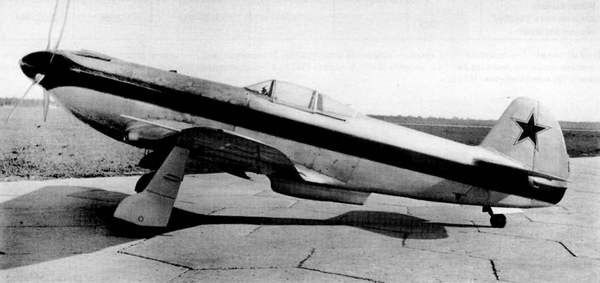 Иллюстрация к книге — Як-3. Истребитель «Победа» [i_081.jpg]