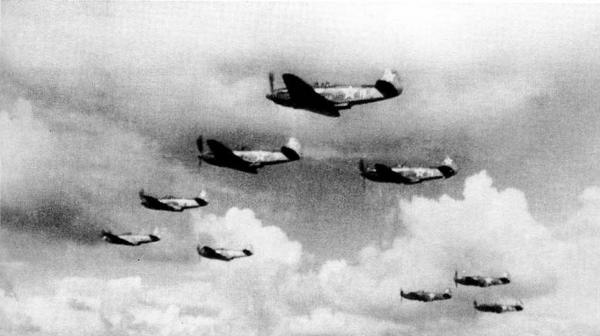 Иллюстрация к книге — Як-3. Истребитель «Победа» [i_109.jpg]