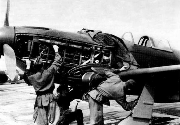 Иллюстрация к книге — Як-3. Истребитель «Победа» [i_126.jpg]