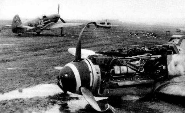 Иллюстрация к книге — Як-3. Истребитель «Победа» [i_133.jpg]