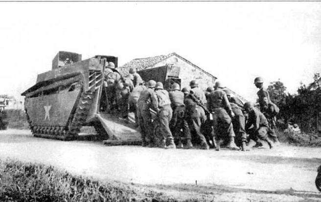 Иллюстрация к книге — Американские «аллигаторы». Гусеничные десантные машины LVT [img_61.jpg]