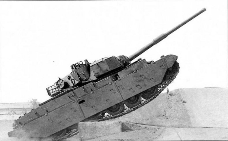 Иллюстрация к книге — Основные боевые танки «Чифтен» и «Виккерс» [img_38.jpg]