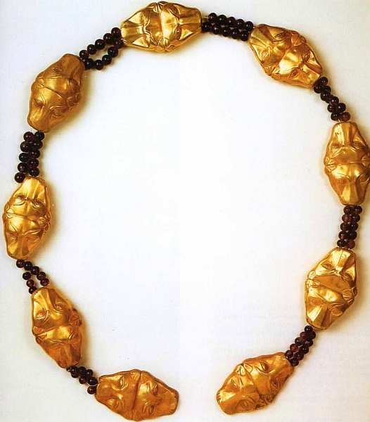 Иллюстрация к книге — Египетский музей [i_037.jpg]