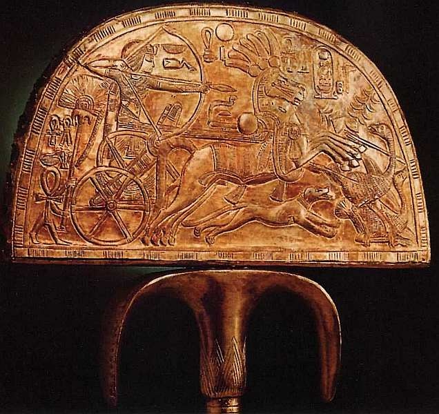 Иллюстрация к книге — Египетский музей [i_072.jpg]