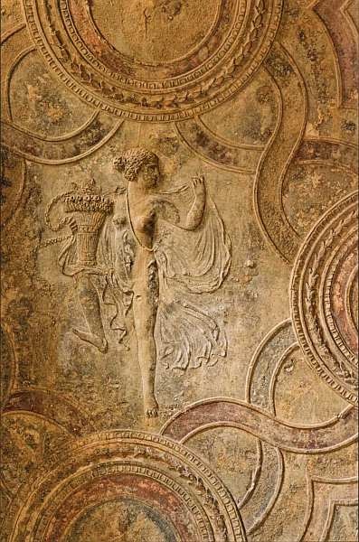 Иллюстрация к книге — Город-музей Помпеи [i_058.jpg]