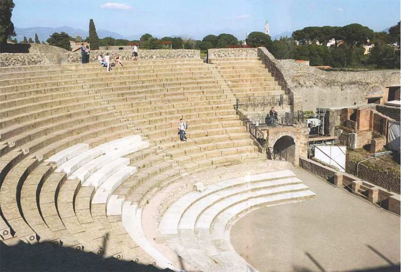 Иллюстрация к книге — Город-музей Помпеи [i_068.jpg]