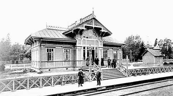 Иллюстрация к книге — Петербургские окрестности. Быт и нравы начала ХХ века [_128.jpg]