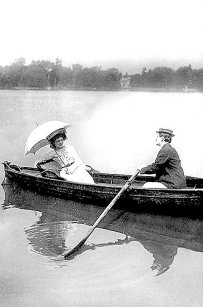 Иллюстрация к книге — Петербургские окрестности. Быт и нравы начала ХХ века [_130.jpg]