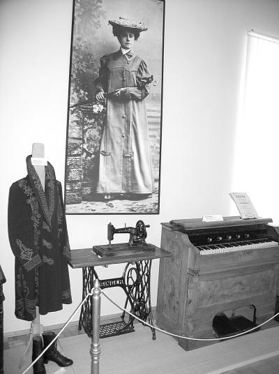 Иллюстрация к книге — Петербургские окрестности. Быт и нравы начала ХХ века [_185.jpg]