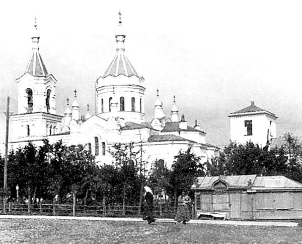 Иллюстрация к книге — Петербургские окрестности. Быт и нравы начала ХХ века [_43.jpg]