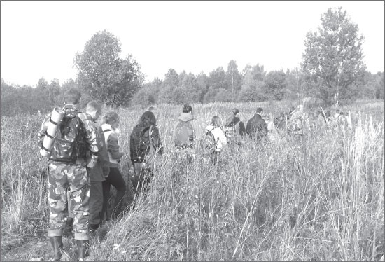 Иллюстрация к книге — Вокруг Петербурга. Заметки наблюдателя [i_134.jpg]