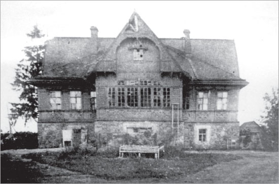 Иллюстрация к книге — Вокруг Петербурга. Заметки наблюдателя [i_147.jpg]