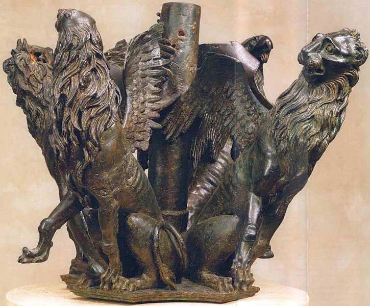 Иллюстрация к книге — Национальный музей Барджелло Флоренция [i_012.jpg]