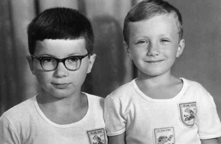 Иллюстрация к книге — «Агата Кристи». Чёрные сказки белой зимы [i_008.jpg]