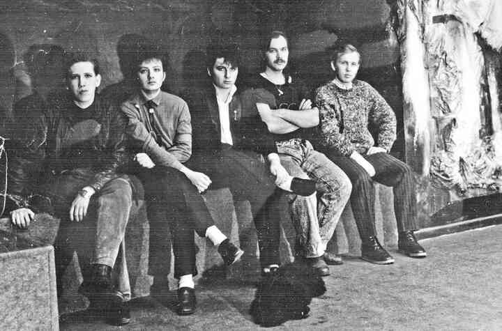 Иллюстрация к книге — «Агата Кристи». Чёрные сказки белой зимы [i_042.jpg]