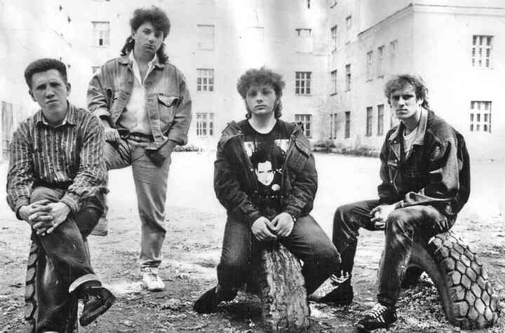 Иллюстрация к книге — «Агата Кристи». Чёрные сказки белой зимы [i_050.jpg]