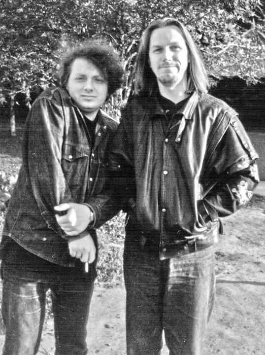 Иллюстрация к книге — «Агата Кристи». Чёрные сказки белой зимы [i_109.jpg]