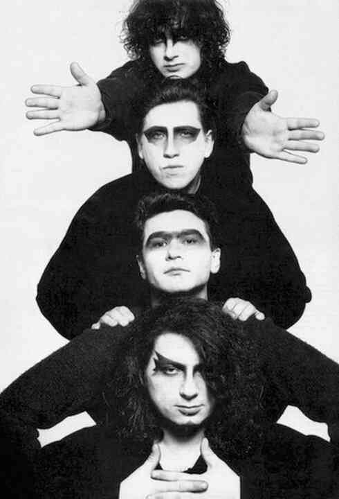 Иллюстрация к книге — «Агата Кристи». Чёрные сказки белой зимы [i_111.jpg]